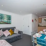 Διαμέρισμα Pass The Keys Cosy Flat *
