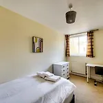 Guestready - 3bdr W/ Private Parking Εδιμβούργο