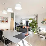 Διαμέρισμα Joivy Fabulous With Bay View Terrace *