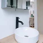& Modern 2bd Flat - אדינבורו