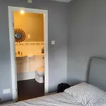 公寓 Snug & Serene 2bd Flat - Roseburn 爱丁堡