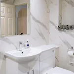 Snug & Serene 2bd Flat - Roseburn * 爱丁堡