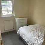 Snug & Serene 2bd Flat - Roseburn 公寓 *