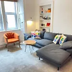 Lovely Two Bedrooms *
