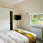 Full House 3*