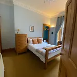 Charming 1 Bedroom Apartman
