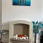 Lejlighed 2 Bedrooms In Near Center Edinburgh