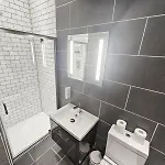 Spacious 2 Bedroom In The Heart Of New Town *