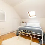 Διαμέρισμα Joivy Exclusive House With Free Parking