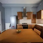 Comfortable And Spacious Retreat By The Meadows! * Εδιμβούργο