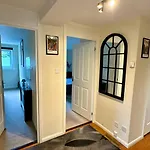 The Red Door, Two-bedrooms Apartman Edinburgh