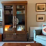 Stunning 1bd Flat In Centre - Pass The Keys Apartment Edinburgh