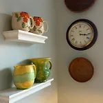 Stunning 1bd Flat In Centre - Pass The Keys Apartment