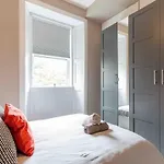 Spacious 3 Bed In Marchmont Апартаменты