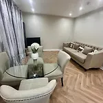 Luxury Spacious 4 Dbl Br House With Free Parking Edimburgo