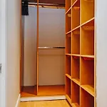 Large 3 Bed 3 Bath - New Town דירה אדינבורו