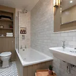 Luxury Mews In The Heart Of New Town
