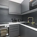 1 Bedroom Gorgie Sleeps 4 Easy Access Daire Edinburgh