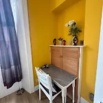 Cosy In Centre , 2 Bedroom1 Bathroom