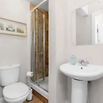 Apartamento Free Parking | Centre | Sleeps 9 | 3 Bedrooms