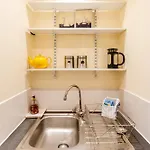 Delightful Ground Floor Newington Flat Διαμέρισμα *