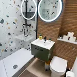 Luxury - Portobello