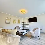 Holyrood Hidden Gem *