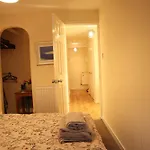 3 Bedrooms Flat In Old Town Sleeps 6 Lejlighed *