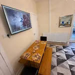 One Bedroom Flat In Old Town , Heart Of Flat Sleeps 4 Daire