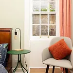 Stylish 1-bedroom