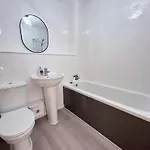 Appartement Quiet 2 Bedrooms And 2 Bathrooms With Free Parking
