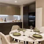 Luxury Stylish Nests In Edinburgh-moda Edimburgo