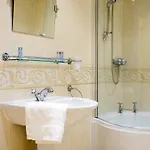 Beautiful Georgian 2 Bedroom Flat
