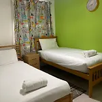 Daire Chic 2 Bed With Free Parking- Recently Redecorated, 10 Minutes To Centre