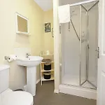 Daire The Lochend Two Bedroom *