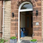 Victorian With Car Parking In Driveway, Murrayfield Apartman Edinburgh