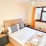 Duddingston 9 Bedroom House - Edinburgh