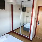 Tatil Evi Duddingston 9 Bedroom House - *