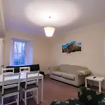 Central Edinburgh Apartment By The Castle Appartamento *