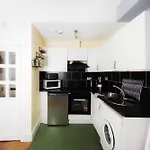 Διαμέρισμα Central Edinburgh Apartment By The Castle