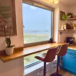 Lägenhet Ocean View Flat With Cozy Vibes Edinburg