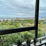 Ocean View Flat With Cozy Vibes *