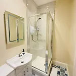 Scot Townhouse 4*