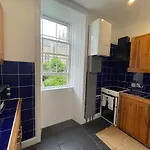 Apartamento Quiet Garden View 2br Center Near Fringe *