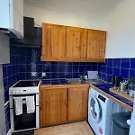 Quiet Garden View 2br Center Near Fringe Διαμέρισμα *