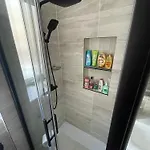 홈스테이 Fountain Park Get Away One Bedroom In A 2 Bedroom 에든버러