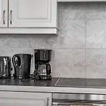 Guestready - 1br Near The Royal Mile Апартаменты