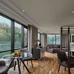 Otel The Glasshouse, Autograph Collection