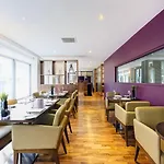 Four Points By Sheraton Hotel 4*