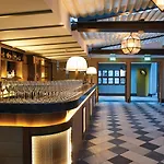 Szálloda Kimpton Charlotte Square By Ihg 5*